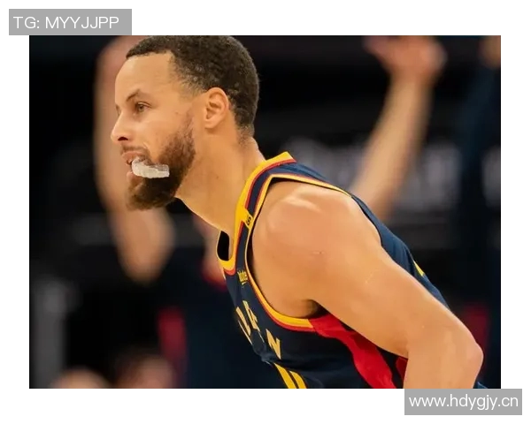 库里谈赛季开局的疯狂与挑战感受脖子被抓的平淡心态 库里谈赛季开局的疯狂与挑战感受脖子被抓的平淡心态