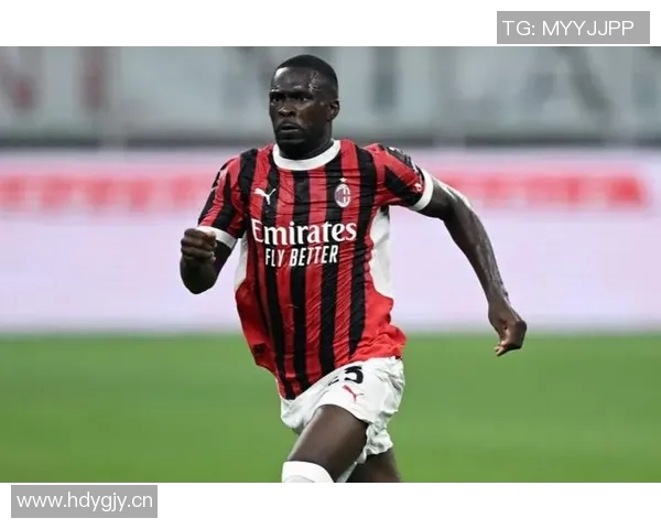 托莫里坚定表态愿留AC米兰期待管理层的明确指示