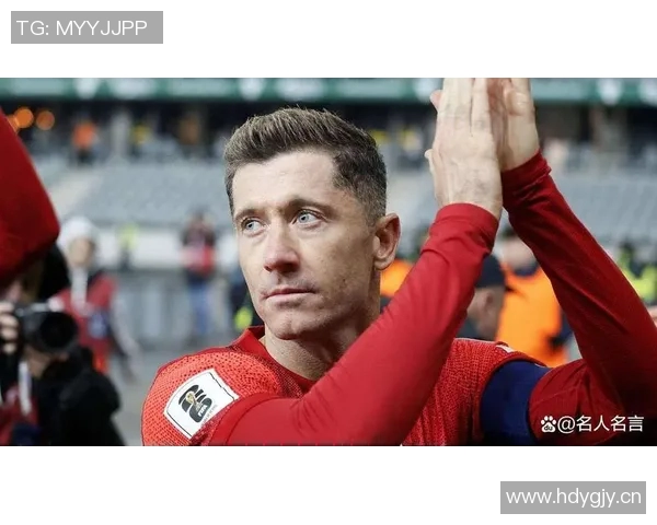 莱万或将在明夏自由转会离开巴萨结束四年红蓝生涯 莱万或将在明夏自由转会离开巴萨结束四年红蓝生涯