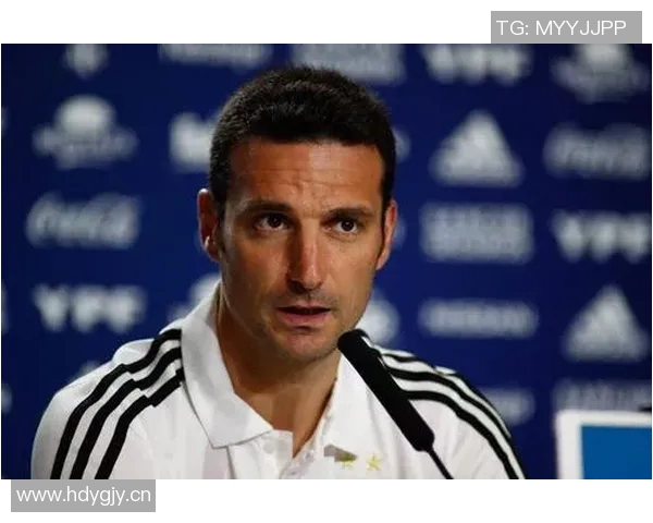 斯卡洛尼谈苏莱在阿根廷国家队的关注与年轻球员的共同挑战 斯卡洛尼谈苏莱在阿根廷国家队的关注与年轻球员的共同挑战