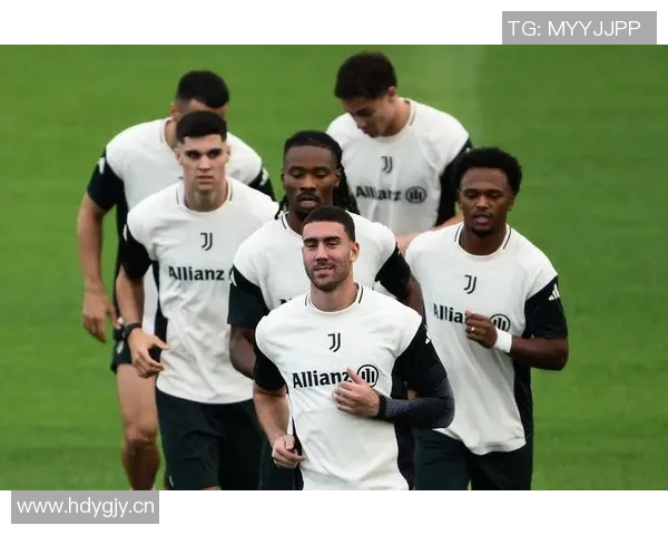 弗拉霍维奇欧冠赛场火力全开晒庆祝照继续向前冲刺