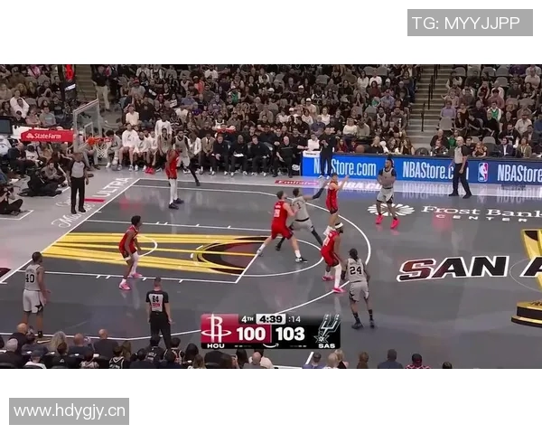 文班谈球队战术多样性认为马刺的纯粹篮球更符合战术本质与发展方向