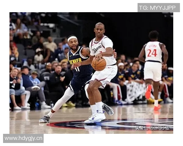 保罗现场观战快船与掘金激烈对决两支顶级球队的精彩较量