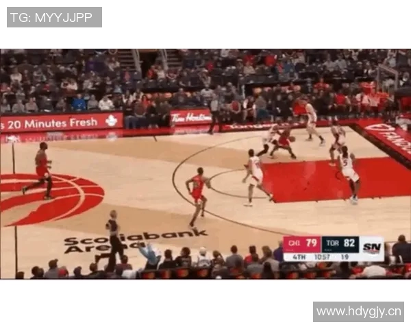 德拉蒙德再展篮板天赋三投全中三分命中收获7分并抢下10个篮板