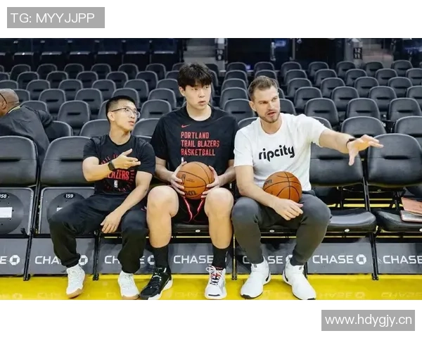 罗威评价斯普利特：低调务实的教练值得信赖愿与之并肩作战