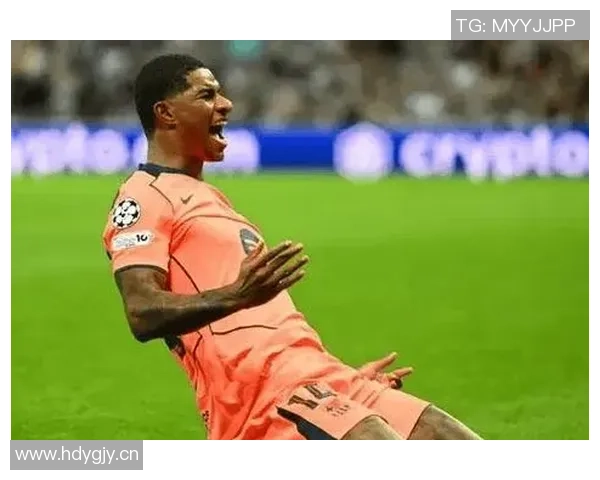 居莱尔失误被抢断费尔明抓住机会扳平比分拉什福德助攻展现团队配合