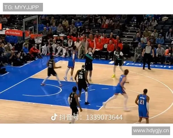 开拓者小阵容展现锋线运动潜力小杨登场时间或将缩减